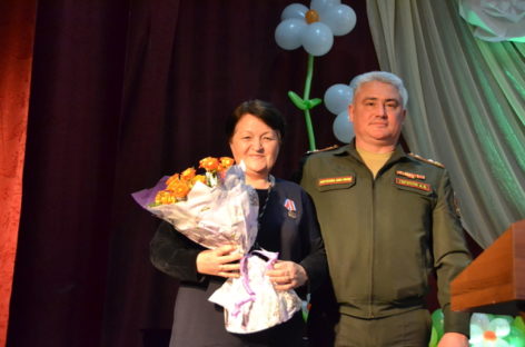 Сальчанок наградили медалями за вклад в развитие района