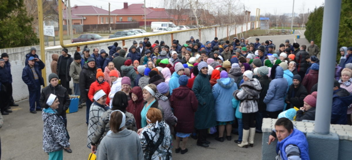 Около 300 человек эвакуировали в Сальске из психоневрологического интерната