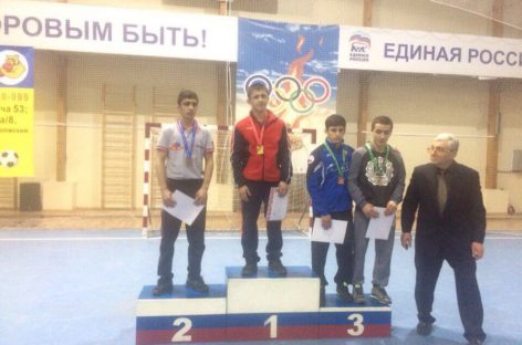 Гигантовский борец Мавлюд Резманов — призёр первенства ЮФО