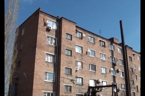Третью неделю в пятиэтажках на улице Железнодорожной нет горячей воды. Сюжет