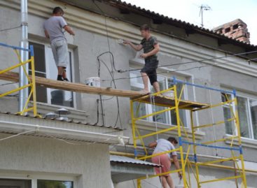 В Сальске в этом году отремонтируют четыре многоквартирных дома