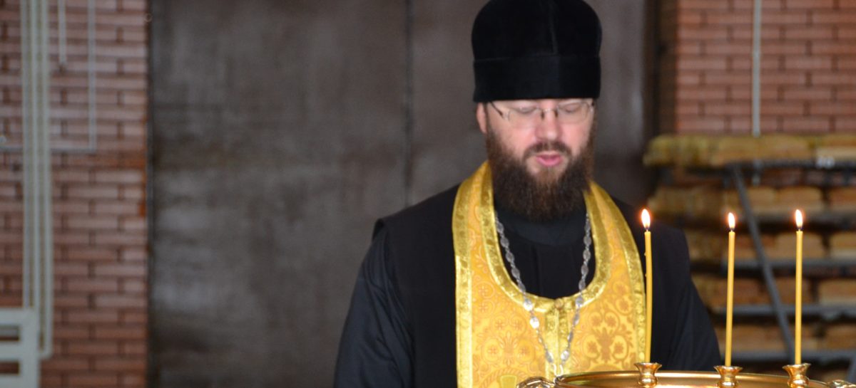 Протоиерей Дмитрий Фёдоров: «Есть два святых места — это храм и кладбище»