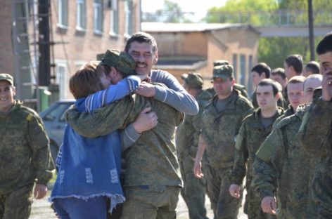 Месяц в пути и месяц в учениях: сальские военные вернулись из Забайкалья
