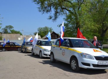 Автопробег по местам боевой славы в честь Дня Победы прошёл в Сальске