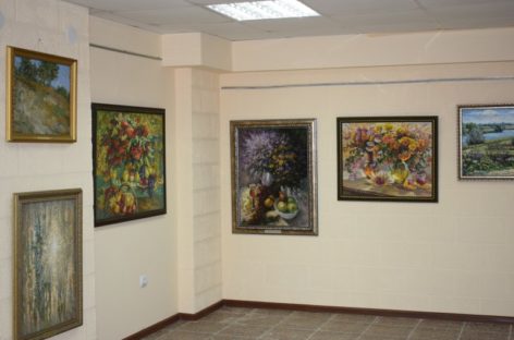 Выставка «Таланты родной земли» открыта в художественной галерее «Космос»