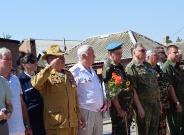 Ко Дню «голубых беретов» в Сальске проведут молебен и митинг