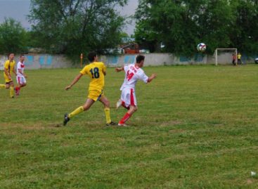 Сальский футбол: итоги 12-го тура