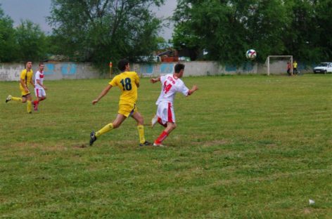 Сальский футбол: итоги 12-го тура