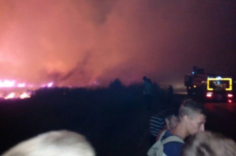 Крупный ландшафтный пожар тушили в Гигантовском сельском поселении