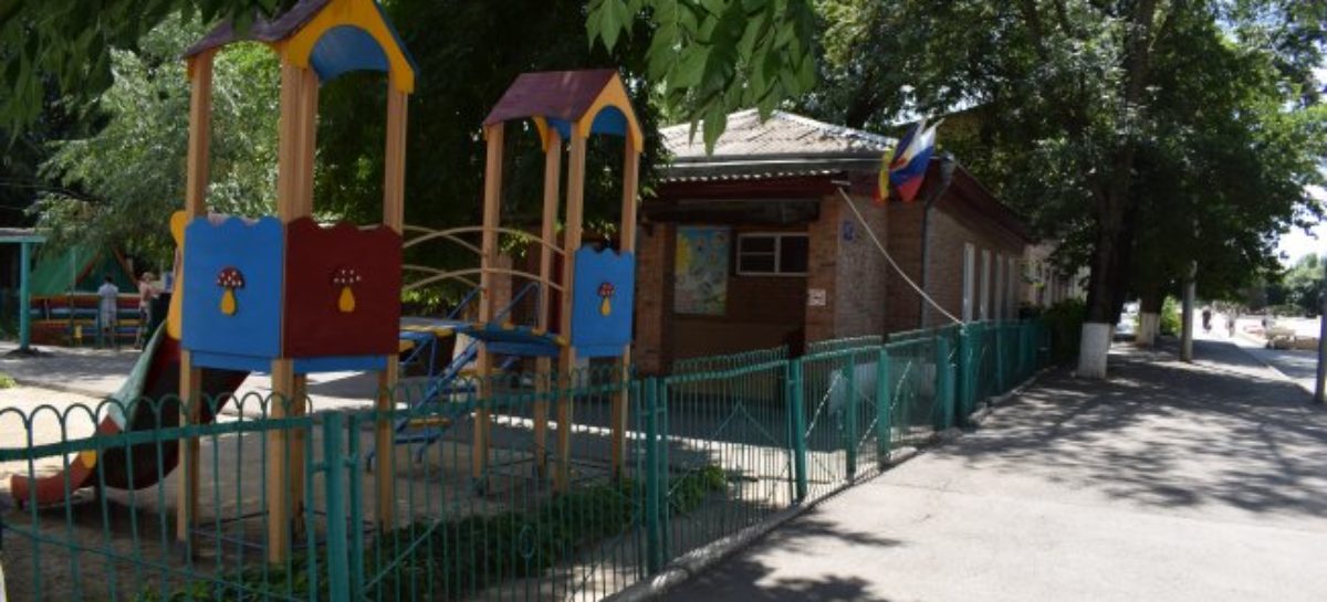 В пяти сальских детсадах нет медсестёр