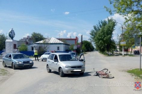 В Сальске в аварии пострадал подросток