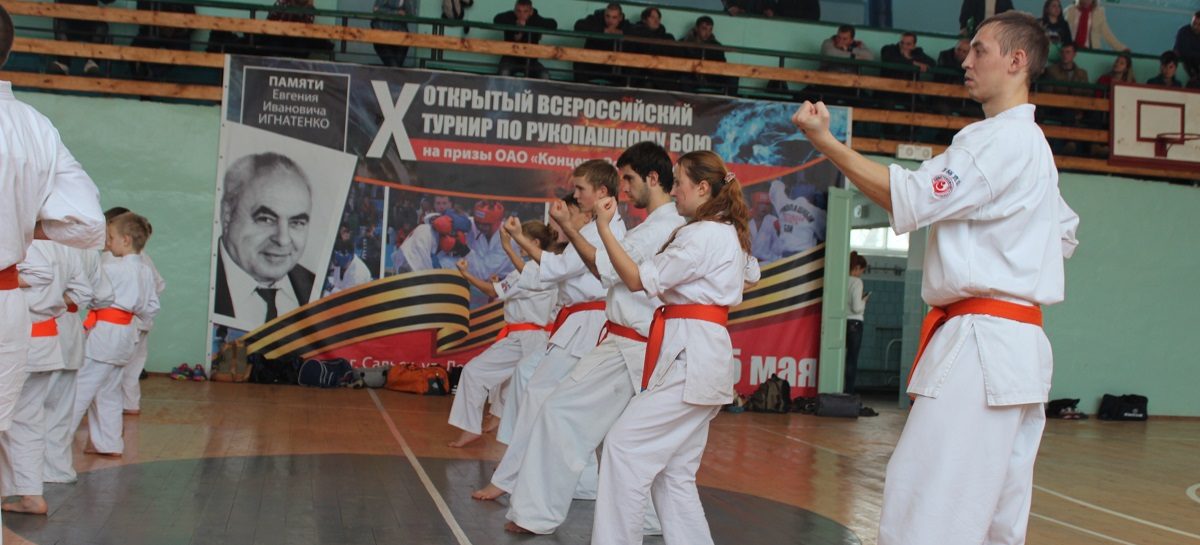 Каратисты Сальского района сразятся в Ростове