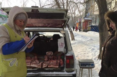 Сальчан призывают не покупать мясо и молоко с рук