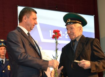 В Сальске поздравили мужчин с 23 февраля