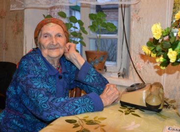 Сальчанка Евдокия Волошко отмечает столетний юбилей