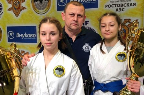 Сальские рукопашницы завоевали медали первенства России