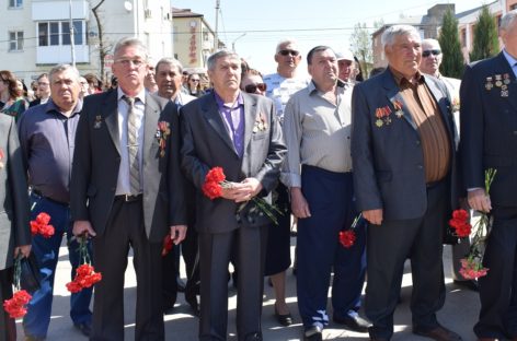 Сальские ликвидаторы собрались на митинг к 32-й годовщине аварии на ЧАЭС
