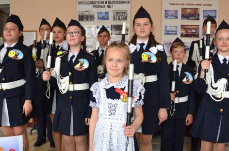 В Сальске соревновались юные инспектора движения
