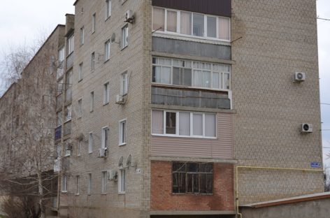 Жильцы Сальского МКД по Родниковой, 8, не сошлись во мнениях по поводу реконструкции отопления