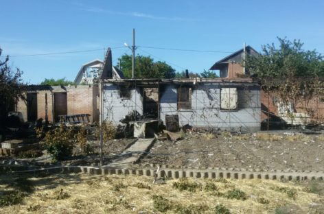 На Бровках пожар на улице Грушевой оставил без жилья семью