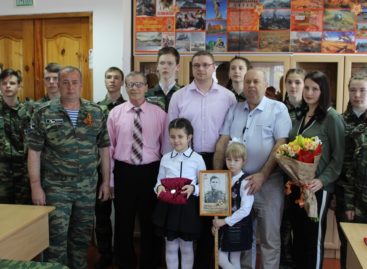 Семья сальского ветерана получила медаль «За отвагу»