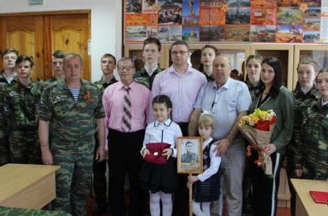 Семья сальского ветерана получила медаль «За отвагу»