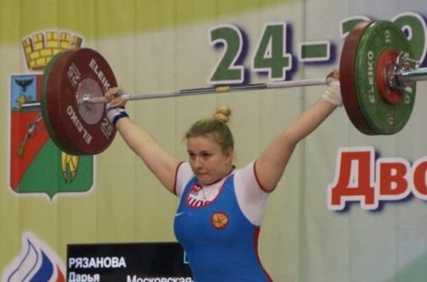 Сальская тяжелоатлетка Дарья Рязанова снова победила на первенстве России