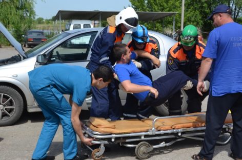В Сальске прошли учения по ликвидации последствий ДТП
