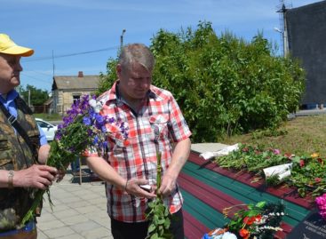 В Сальском районе побывали родные Героя, погибшего в боях на Маныче