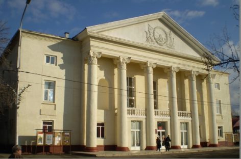 Районный Дворец культуры открывает двери для талантливых сальчан