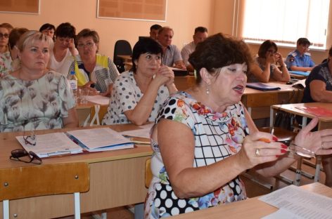 В Сальске состоялось заседание комиссии по делам несовершеннолетних