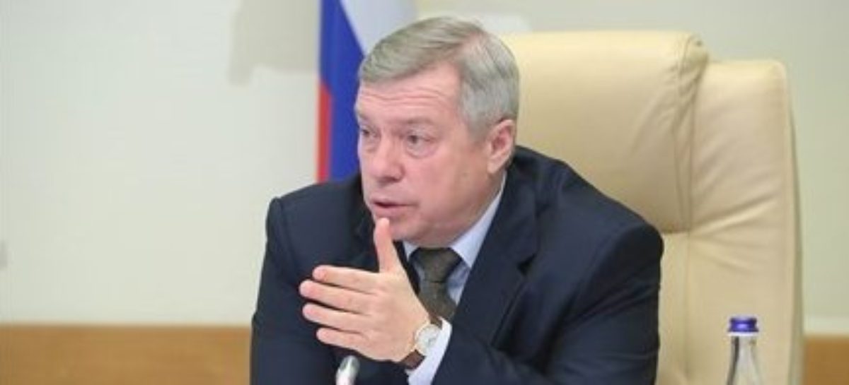 Василий Голубев внес в Законодательное Собрание законопроект о сохранении региональных льгот до выхода на пенсию