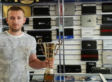 Сальчанин Антон Ятлов стал вице-чемпионом России по автозвуку