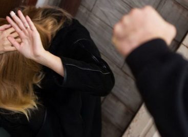 В Сальске избитая 25-летняя девушка рассказала, что её побои — дело рук бывшего сожителя