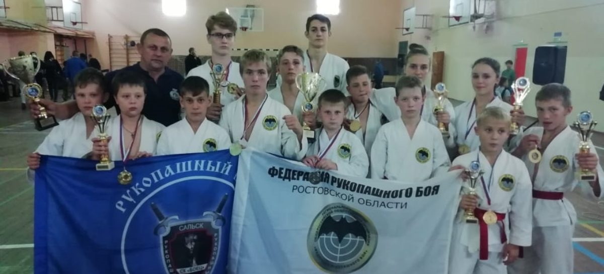 «Боец» посвятил свои победы в Волгодонске Дню города Сальска