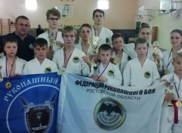 «Боец» посвятил свои победы в Волгодонске Дню города Сальска