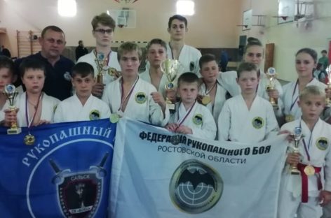 «Боец» посвятил свои победы в Волгодонске Дню города Сальска