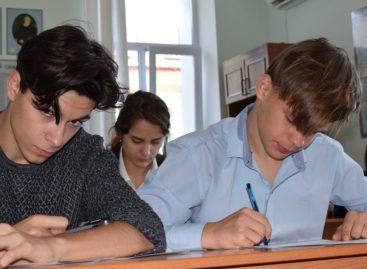 Сальчане приняли участие в «Большом этнографическом диктанте»