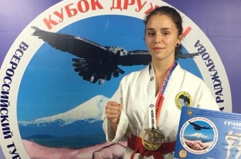 Одна из Сальска: рукопашница завоевала победу на всероссийском турнире в Ставрополе