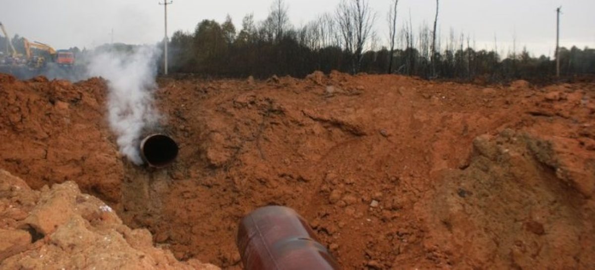 Из-за аварии на газопроводе 1,5 тысячи домов в трёх сёлах Сальского района остались без газа