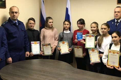 Транспортная прокуратура Сальска провела конкурс рисунка