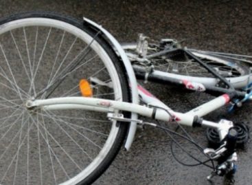 В Сальске пожилой велосипедист после аварии попал в реанимацию