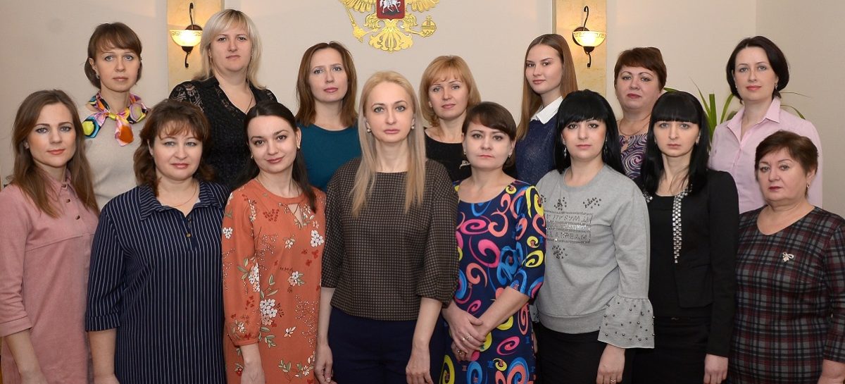 От рождения до тризны: будни работы сотрудников ЗАГСа