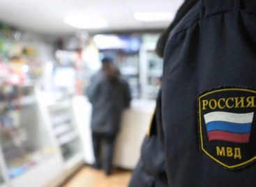 Директор сетевого магазина заявил на сотрудника