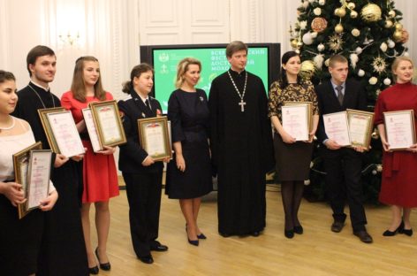 Светлана Медведева поздравила с успехом жительницу Сандаты