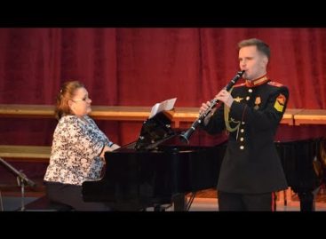 Выпускники школы искусств дали концерт в Сальске