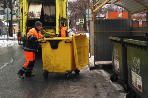 Вывезли более 80 тысяч кубометров отходов: региональные операторы отчитались за работу в праздничные дни