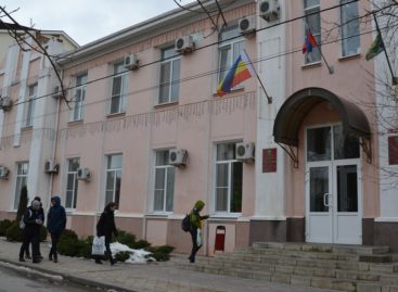 О порядке и благоустройстве: городская администрация отвечает на вопросы сальчан