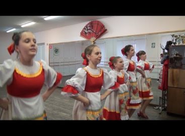 Сальские «Хорошки» своими танцами покорили жюри международного конкурса в Краснодаре