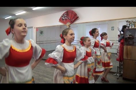 Сальские «Хорошки» своими танцами покорили жюри международного конкурса в Краснодаре
